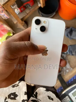 Apple iPhone 13 128 GB White