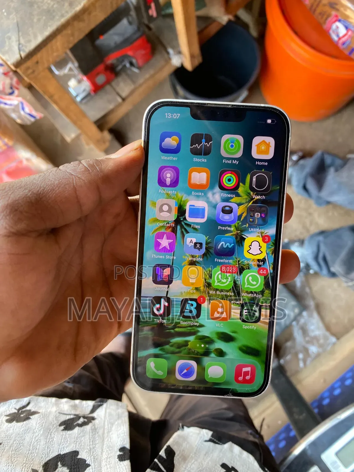 Apple iPhone 13 128 GB White