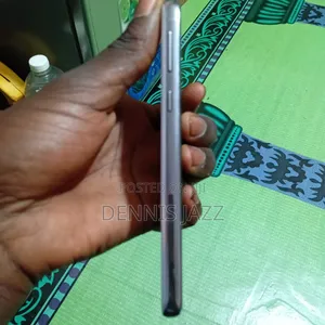 Samsung Galaxy S10 Lite 128 GB White