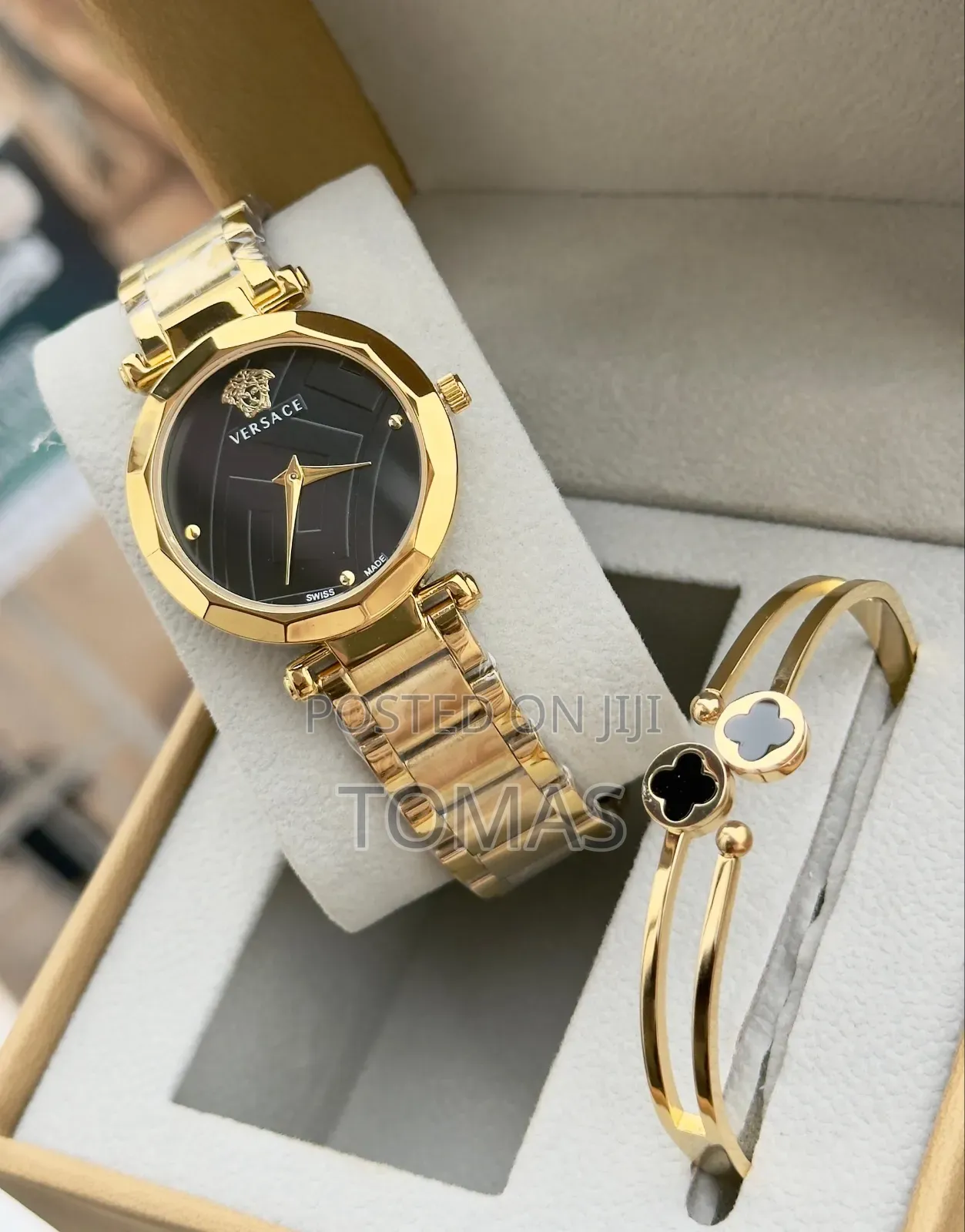 Versace Branded Stylish Pieces