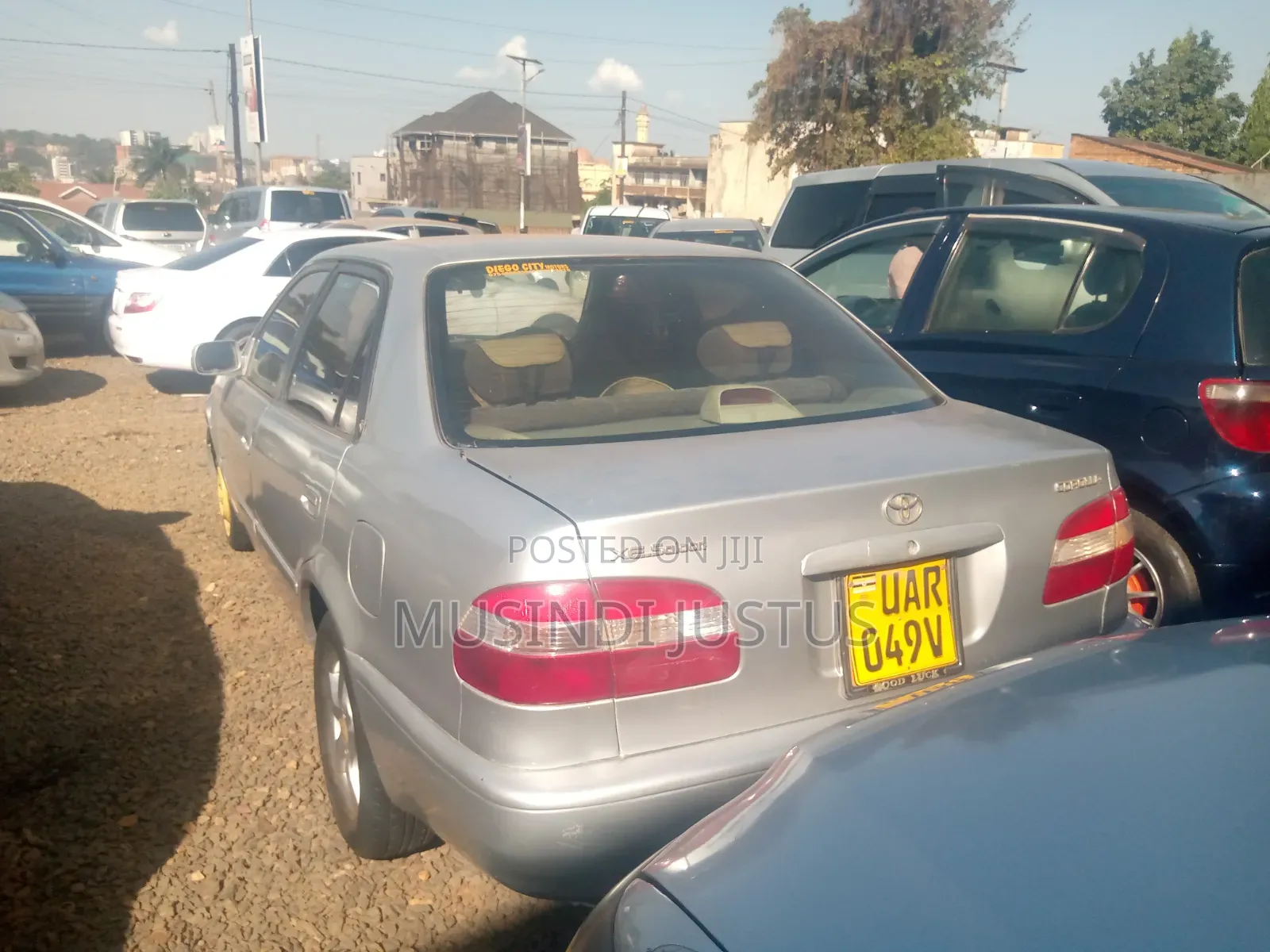 Toyota Corolla 2001 Silver