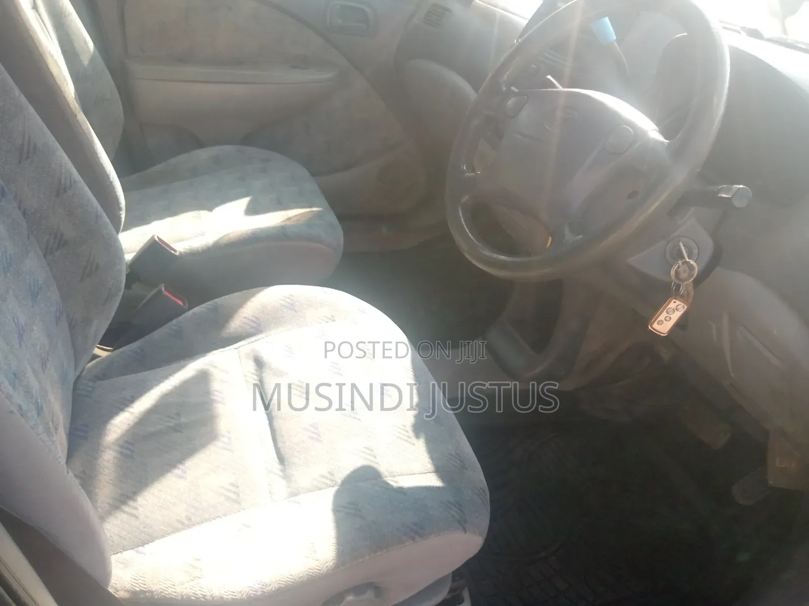 Toyota Raum 2000 Green