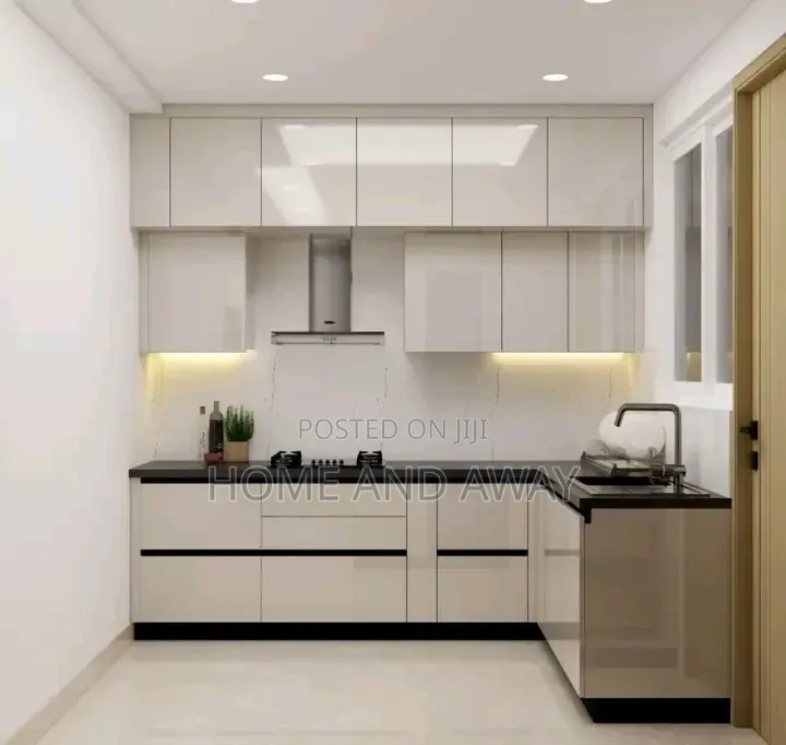 Italiano L Kitchen Cabinets Any Colour 1,000,000/- Per Running Meter