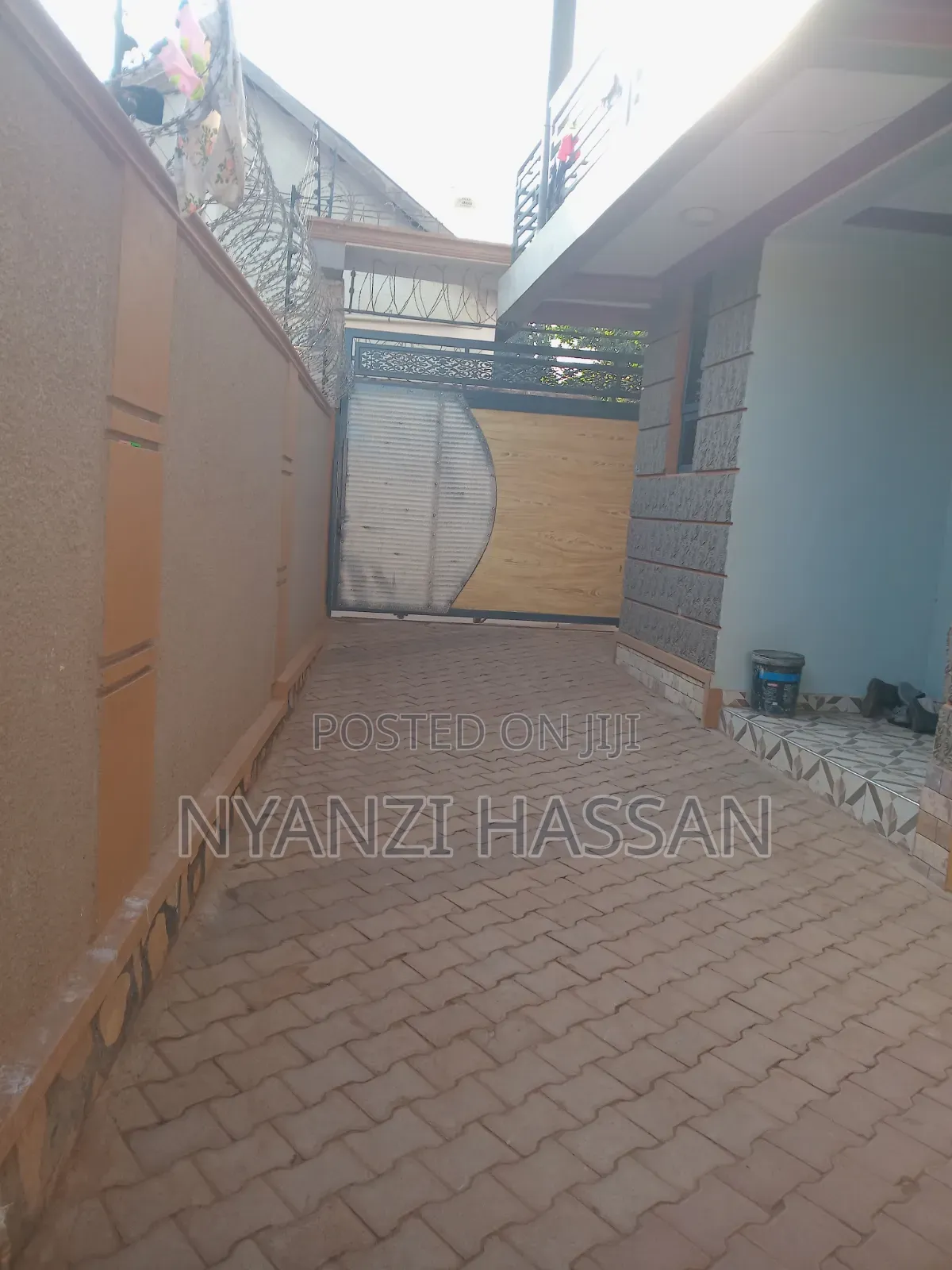1bdrm House in Main Road, Rubaga for rent