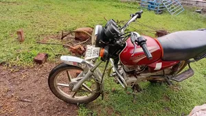 Bajaj Boxer 2024 Red