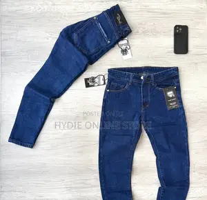 Plain Black Men’S Jean
