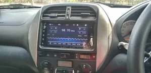 Toyota RAV4 Automatic 2003 White
