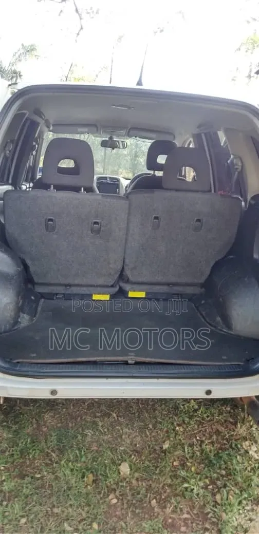 Toyota RAV4 Automatic 2003 White