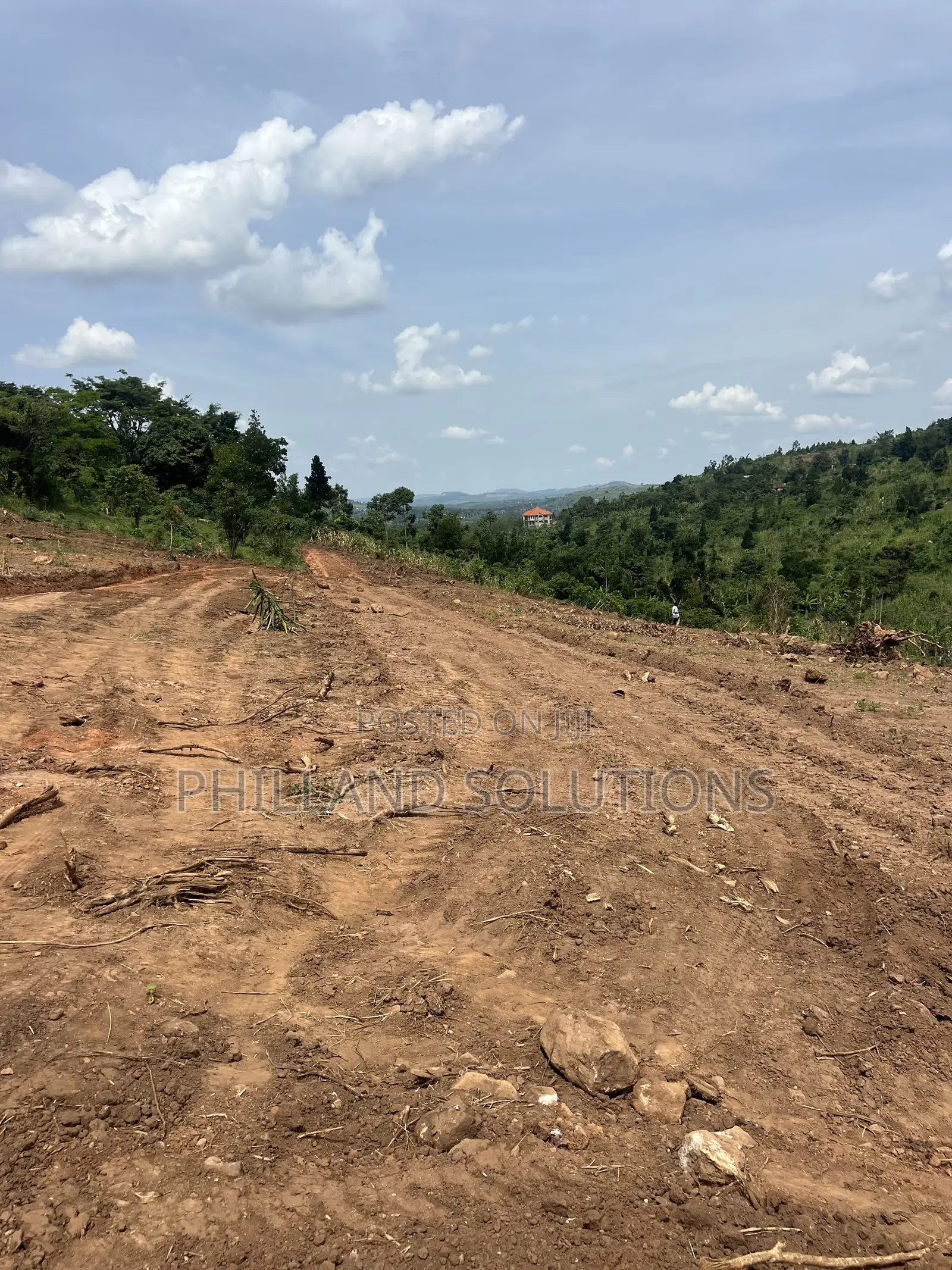 Land for Sale at Gobelo Hoima Road 10 Millions Plot With Land Title