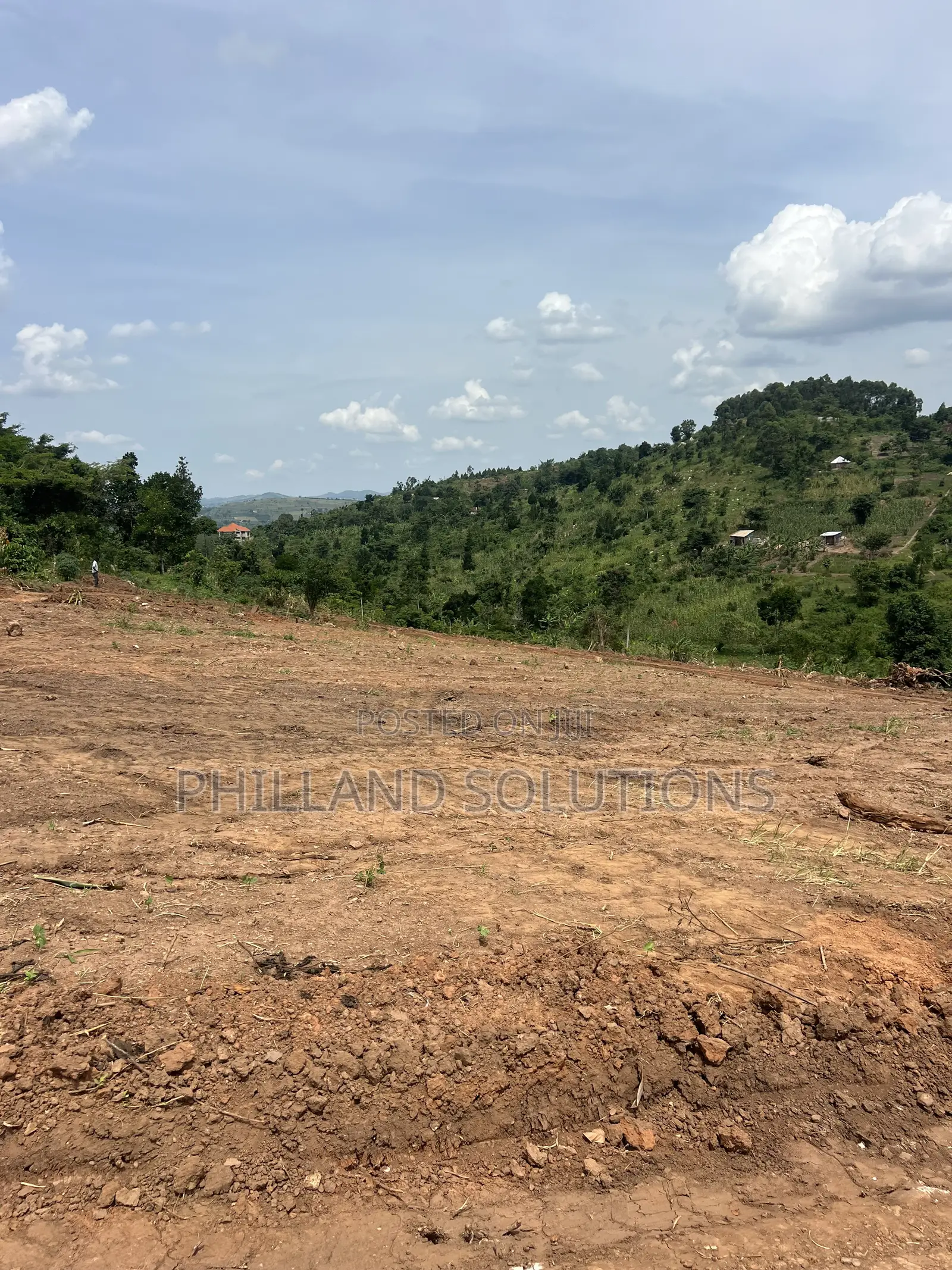Land for Sale at Gobelo Hoima Road 10 Millions Plot With Land Title