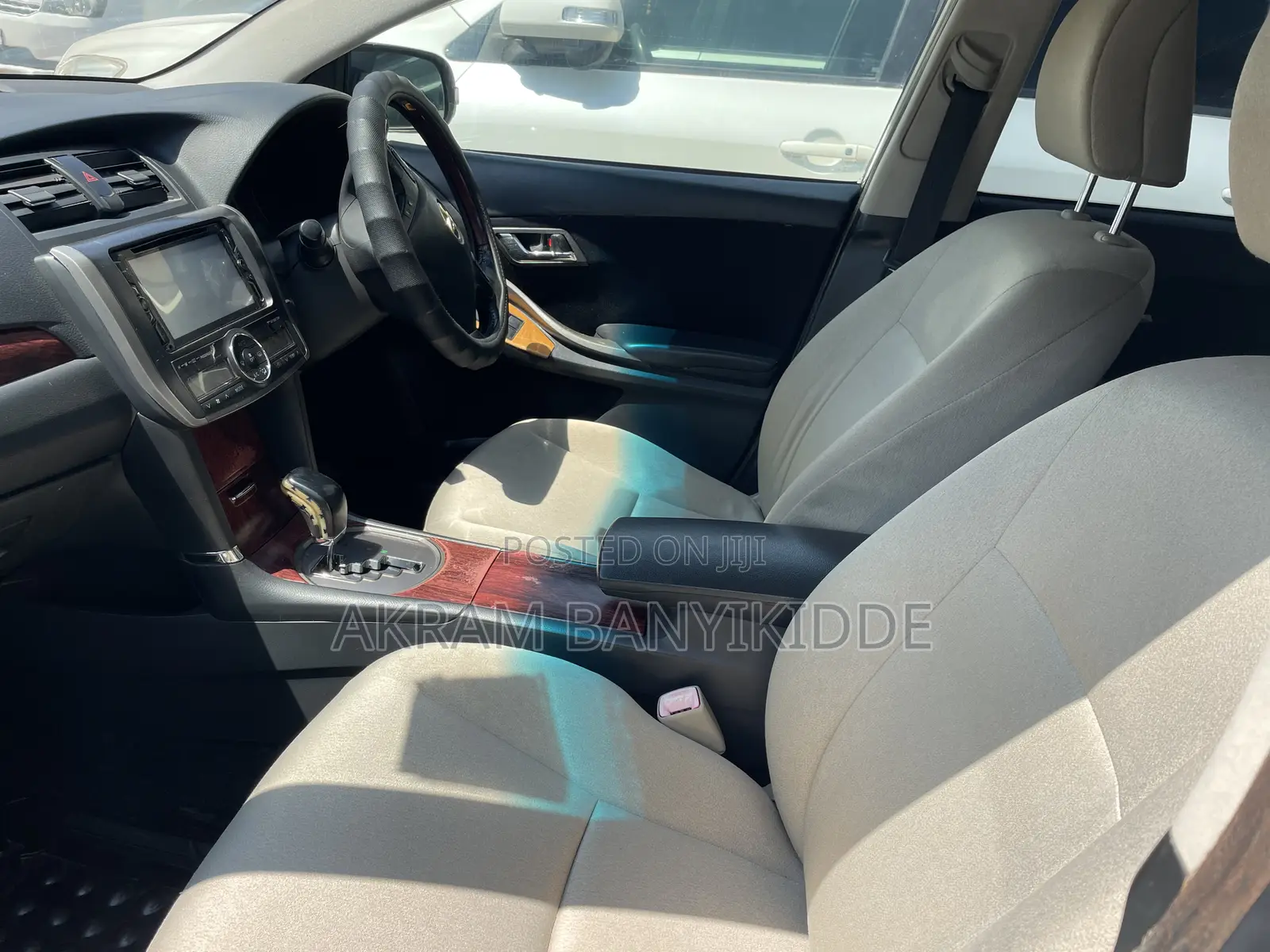 Toyota Premio 2008 White