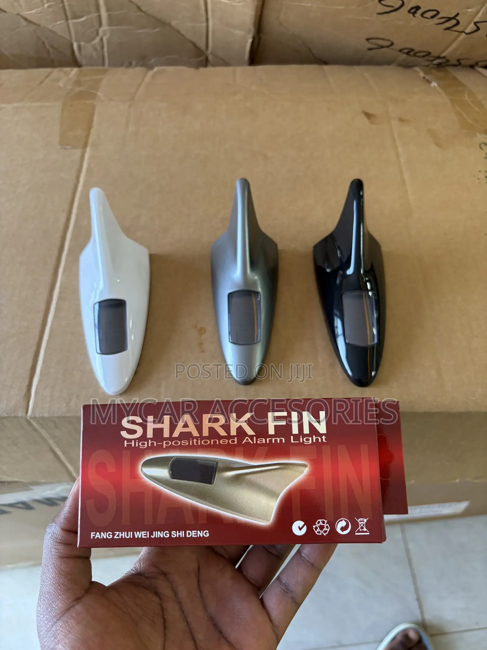 Shark Fin Antenna