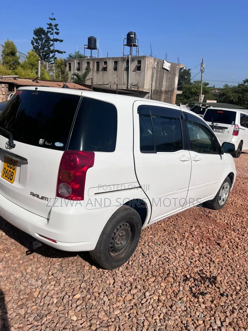 Toyota Raum 2007 White