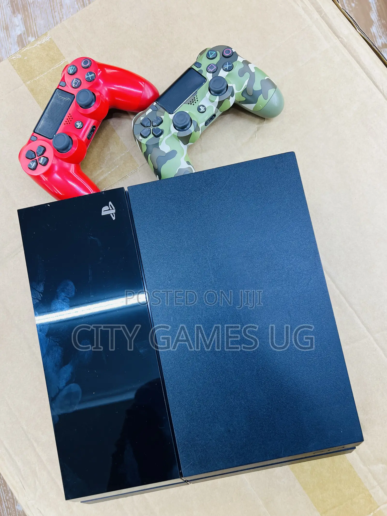 Sony Playstation 4 Console - Black/Controllers - Hdmi Andpower Cable