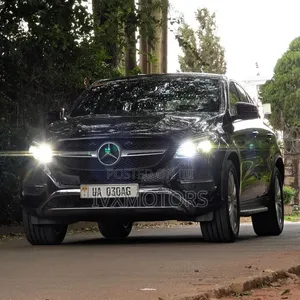 Mercedes-Benz GLE-Class 2016 Black