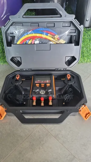 Digital Manfold Gauge Elitech