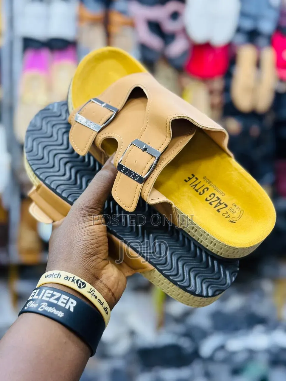 Mens Nice Looking Push in Sandal