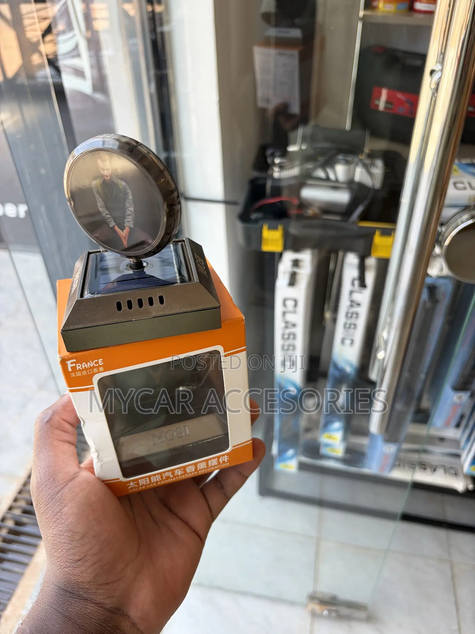 Solar Scents for All Cars