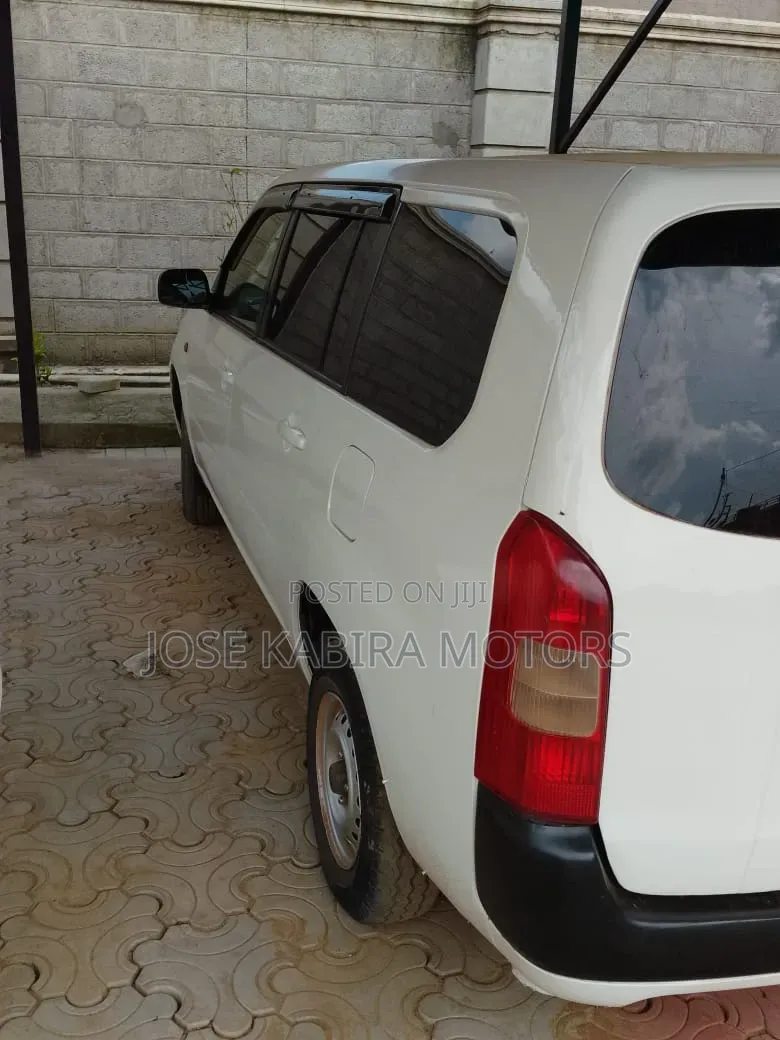 Toyota Probox 2010 White