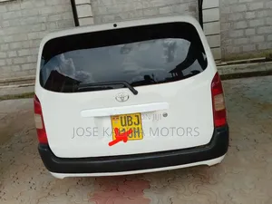 Toyota Probox 2010 White