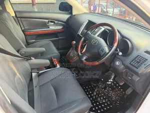 Toyota Harrier 2.4 2008 White