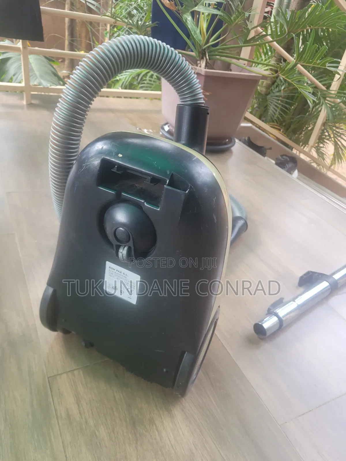 Vacuum Cleaner
