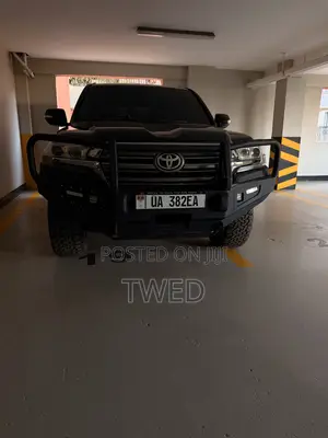 Toyota Land Cruiser 4.5 V8 GXR 2018 Black