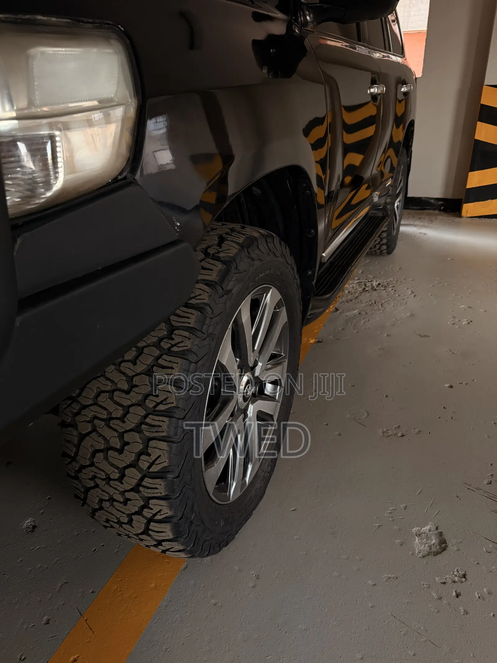 Toyota Land Cruiser 4.5 V8 GXR 2018 Black