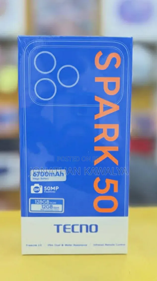 New Tecno Spark 50 128 GB Green