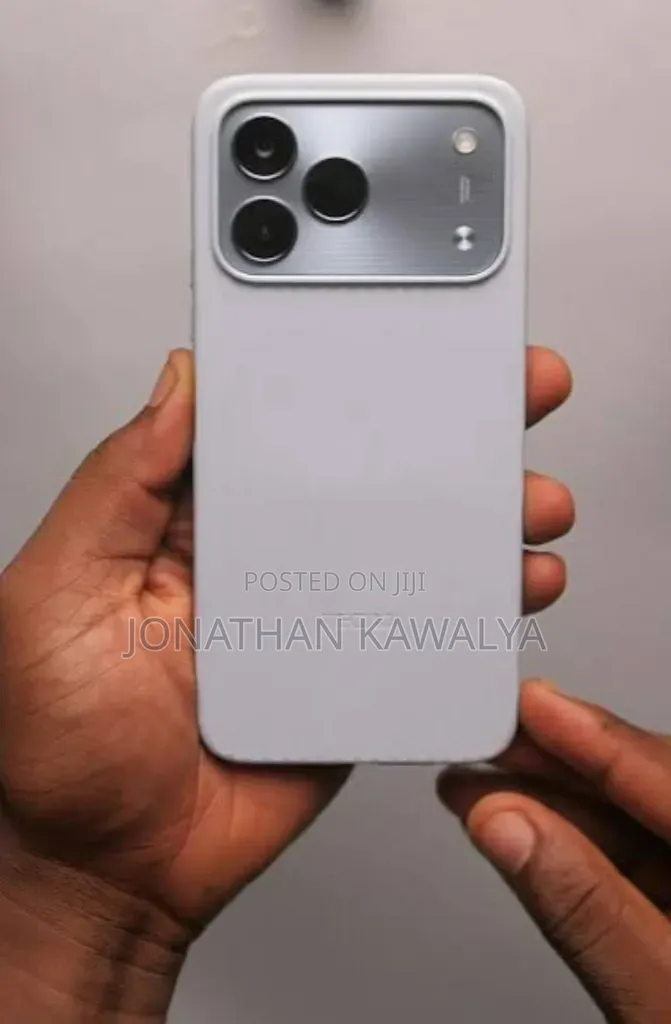 New Tecno Spark 50 128 GB Silver