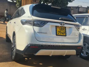 Toyota Harrier 2016 White