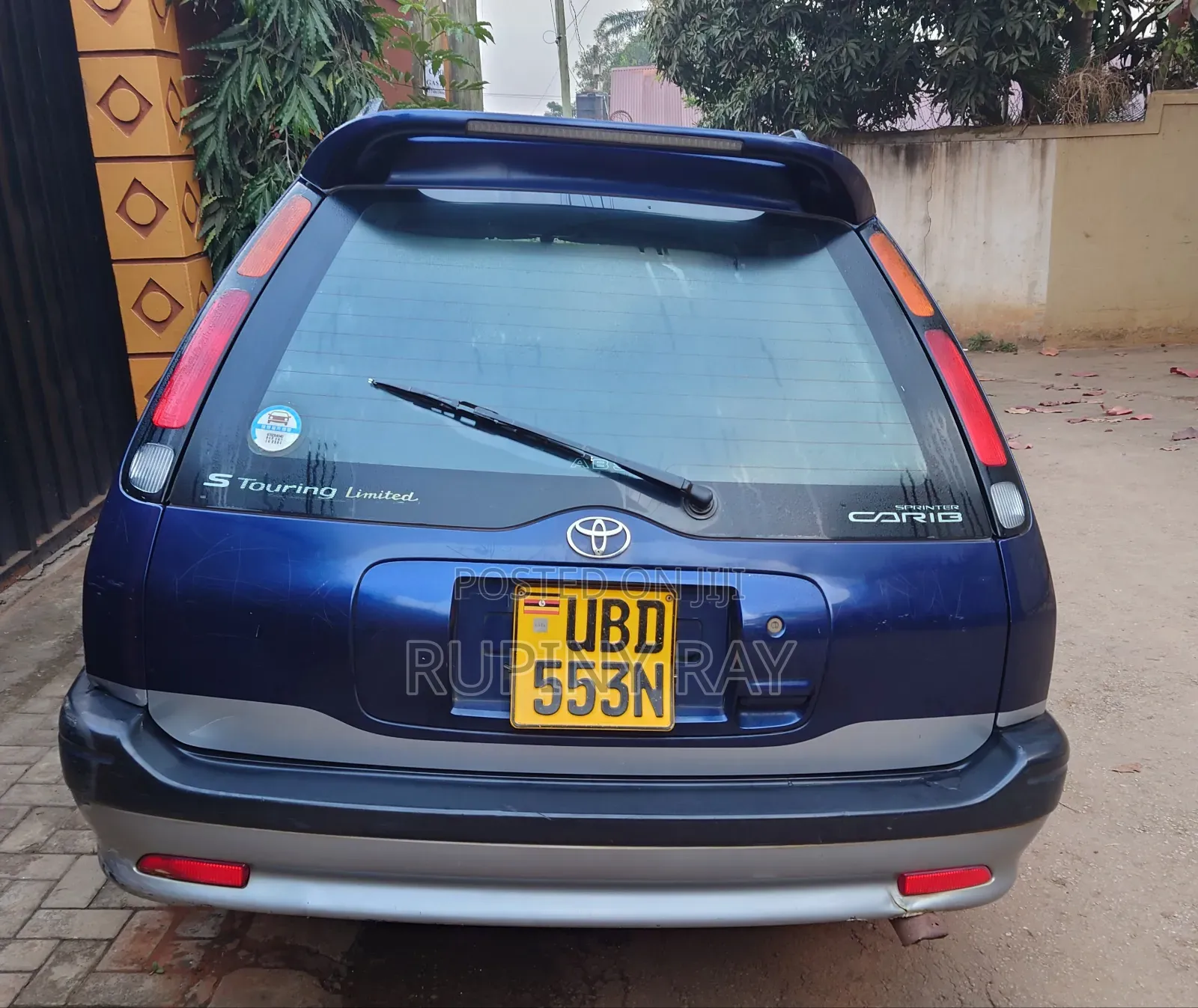 Toyota Carib 1997 Blue