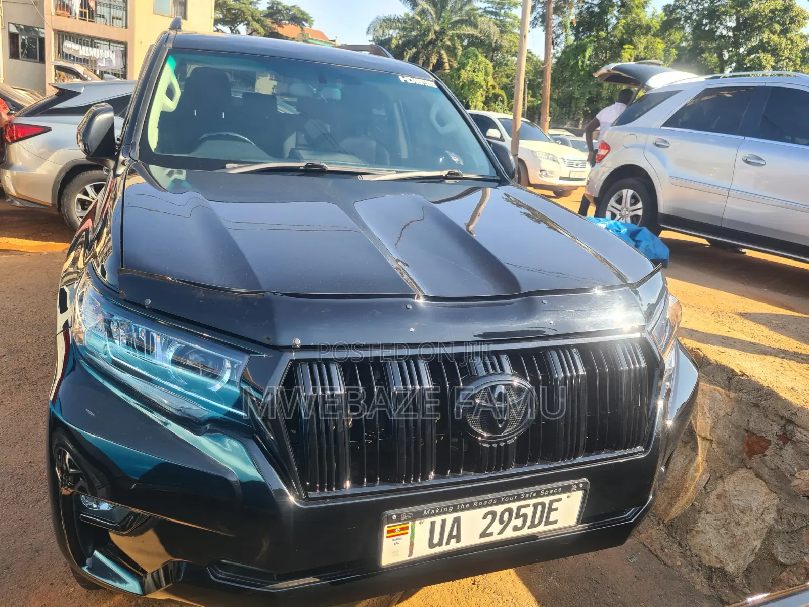 Toyota Land Cruiser Prado 2018 Black