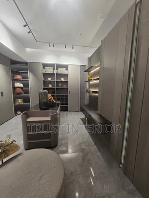 Stylish Closet Fitters 4380