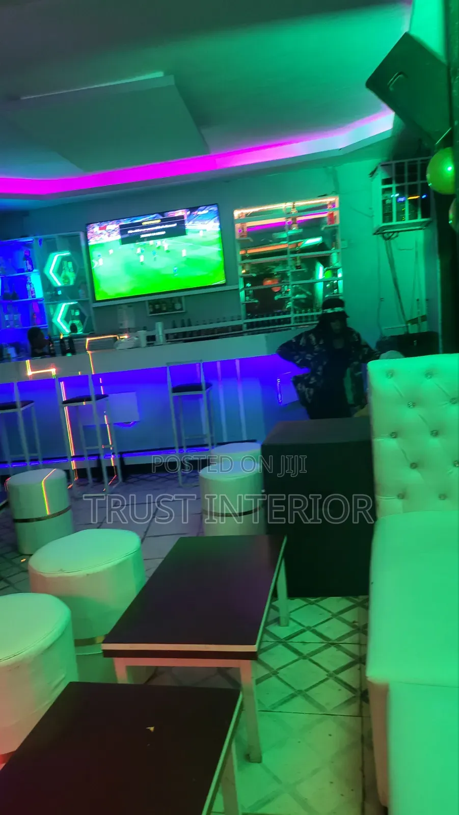 Bar Fitters and Installers 7900