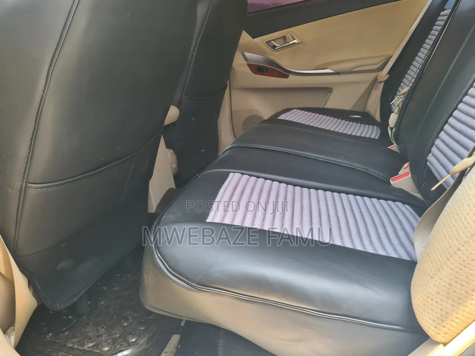 Toyota Premio 2012 White