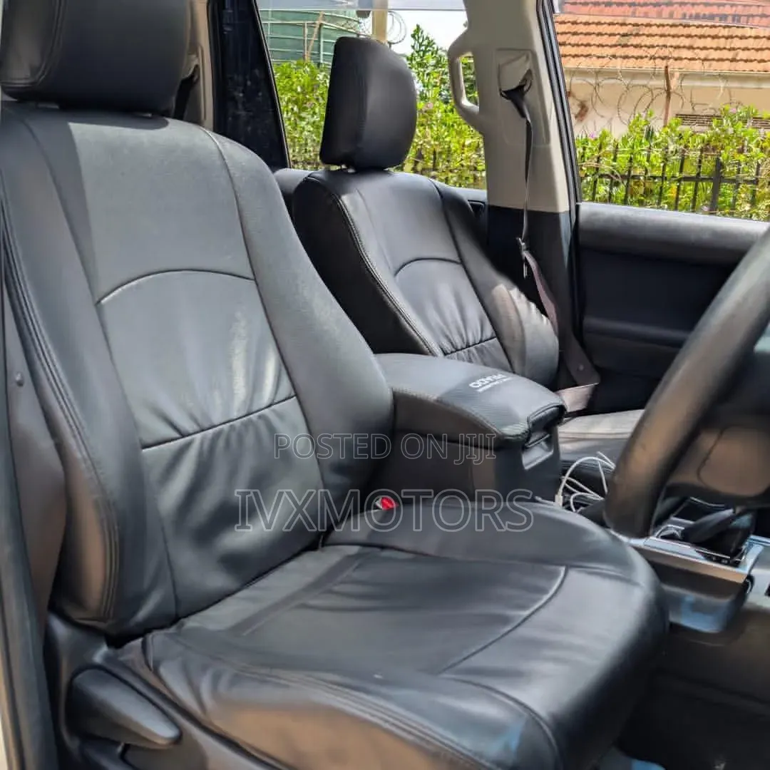 Toyota Land Cruiser 2015 White