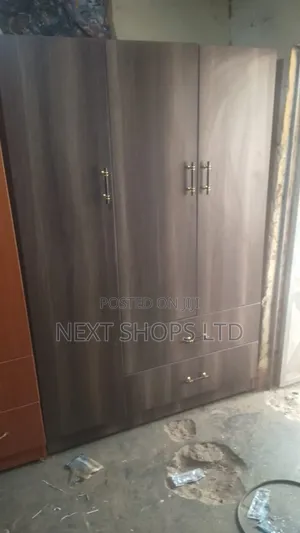 Wardrobe/Wardrobe/Wardrobes/Wardrobes/Wardrobe1/Wardrobes1