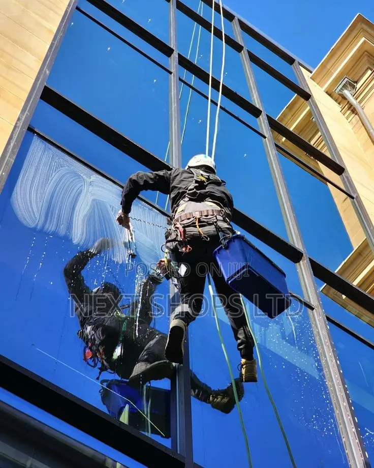 Glass Cleaning/ Window Cleanings/Glass Cleaning