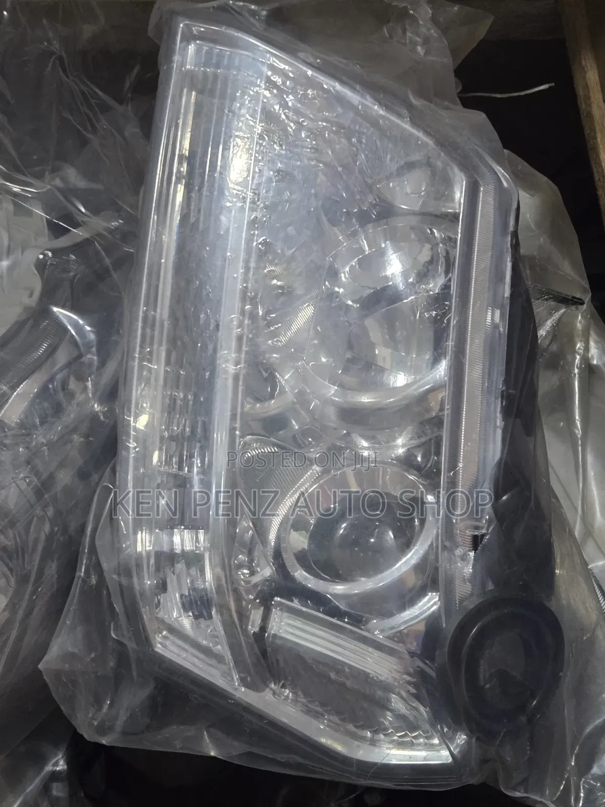 Suzuki Escudo 2006 Headlamp