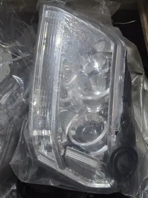 Suzuki Escudo 2006 Headlamp