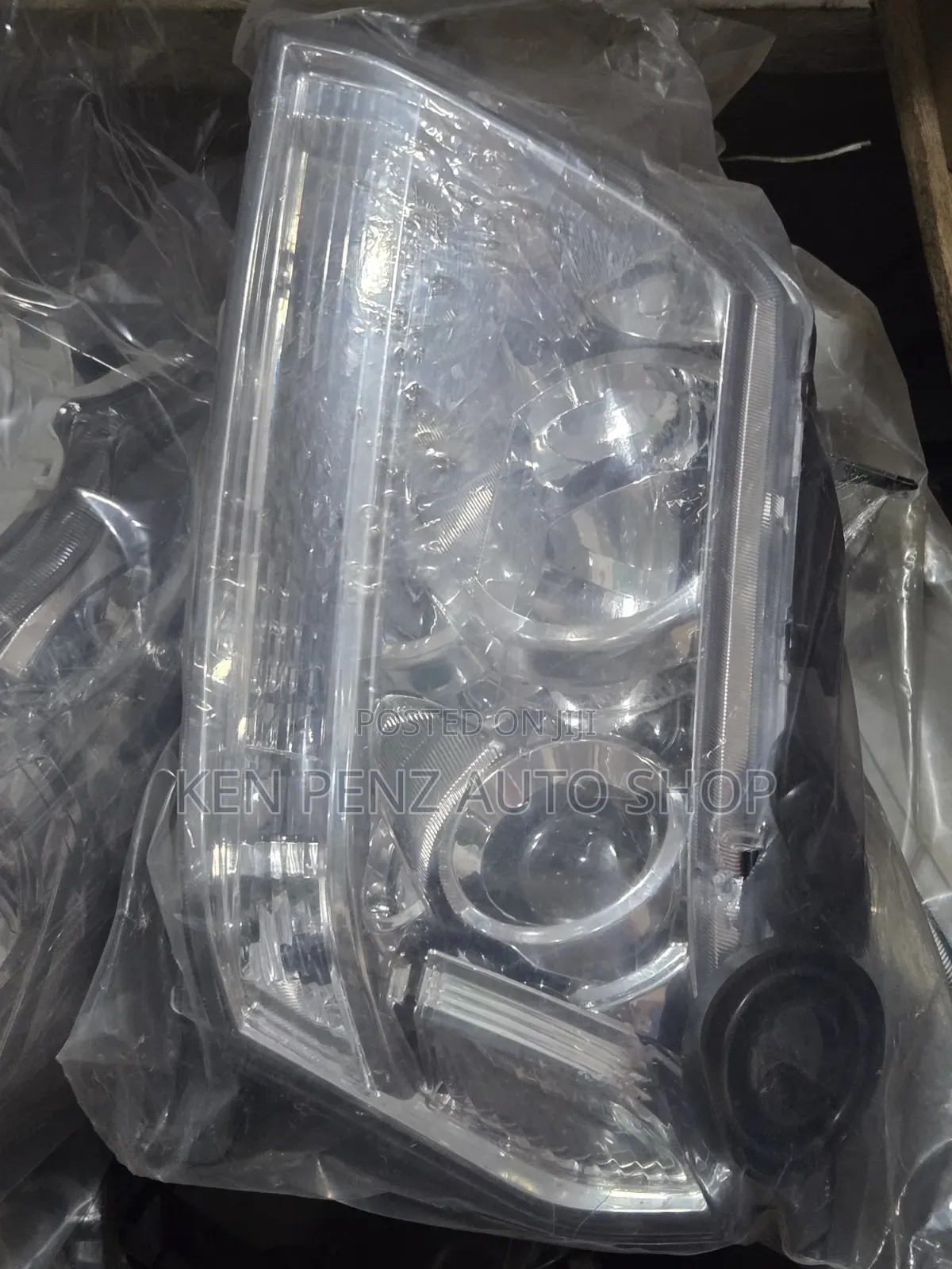 Suzuki Escudo 2006 Headlamp