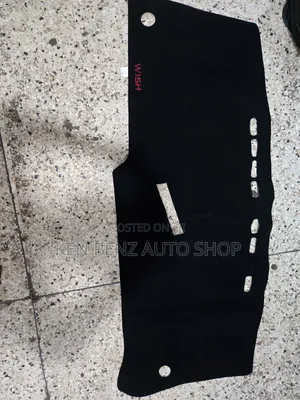 Toyota Wish 2003 - 2005 Dashboard Cover