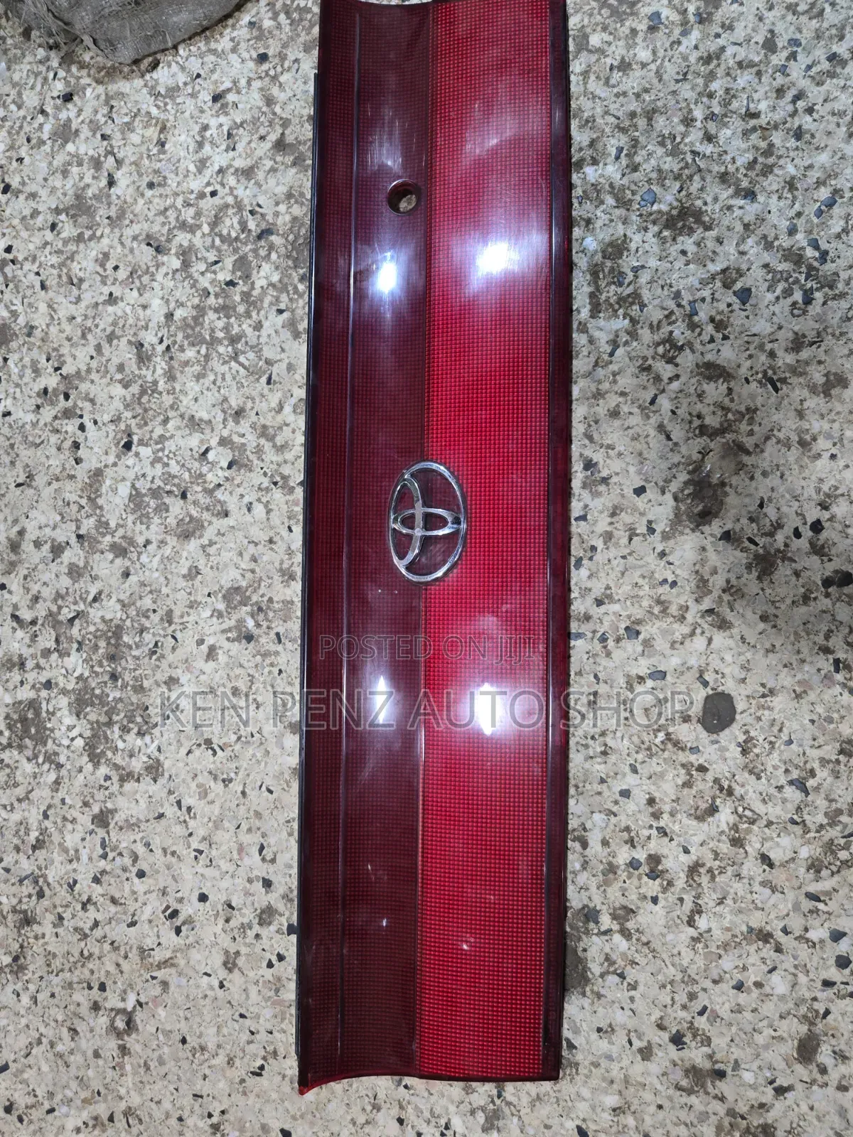 Toyota Carina 190 Boot Reflector Taillamp