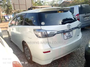 Toyota Wish 2012 White