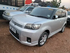 Toyota Corolla Rumion 2009 Silver