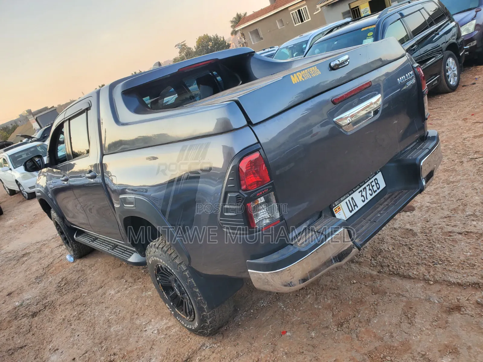 Toyota Hilux 2022 Gray