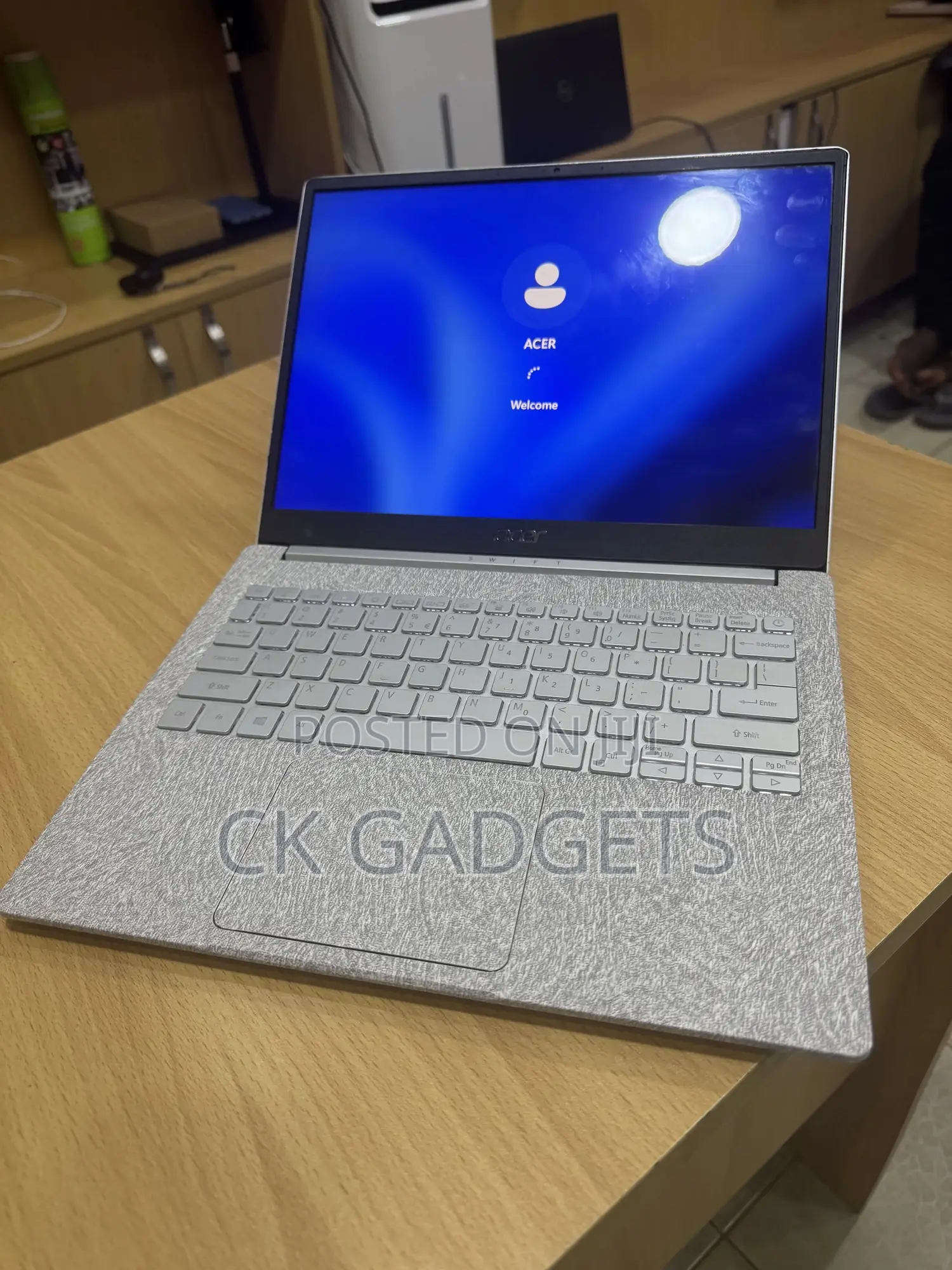 Laptop Acer Swift 5 16GB Intel Core i7 SSD 256GB