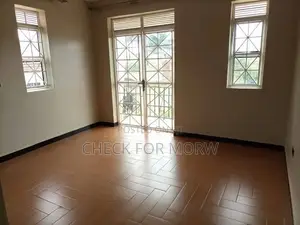 5bdrm Duplex in Bugolobi, Central Division for rent