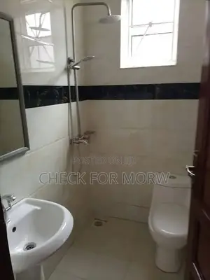 5bdrm Duplex in Bugolobi, Central Division for rent